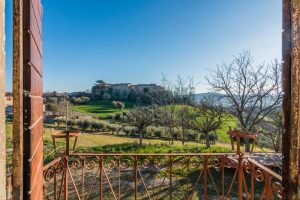 L’Agenzia Immobiliare Puzielli propone antico casale da ristrutturare con stupenda vista panorami (31)