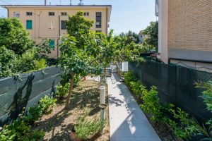 L’Agenzia Immobiliare Puzielli propone appartamento conte terrazzo (20)