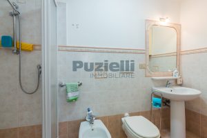 L’Agenzia Immobiliare Puzielli, propone casa in vendita nel centro storico di Fermo (13)
