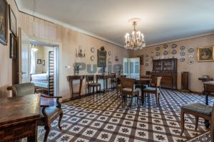 L’Agenzia Immobiliare Puzielli, propone casa con terrazzo in vendita nel centro storico di Fermo (12)