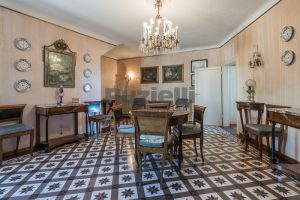 L’Agenzia Immobiliare Puzielli, propone casa con terrazzo in vendita nel centro storico di Fermo (13)