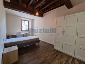 L’Agenzia Immobiliare Puzielli propone appartamento ristrutturato nel centro storico di Fermo (21)