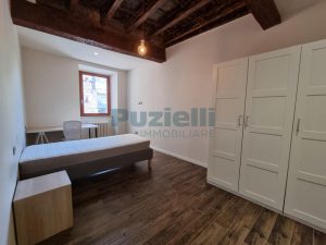 L’Agenzia Immobiliare Puzielli propone appartamento ristrutturato nel centro storico di Fermo (22)
