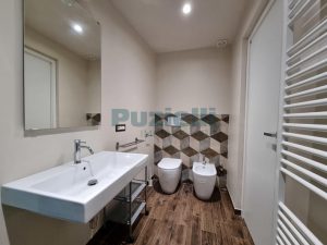 L’Agenzia Immobiliare Puzielli propone appartamento ristrutturato nel centro storico di Fermo (29)