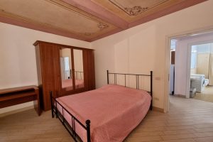 L’Agenzia Immobiliare Puzielli, propone bilocale in vendita nel centro storico di Fermo (14)