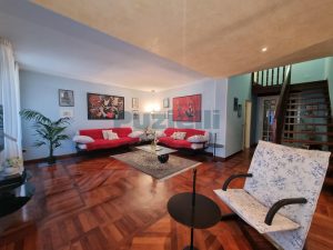 L’Agenzia Immobiliare Puzielli propone appartamento con giardino privato a Grottazzoli (8)