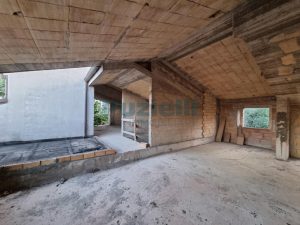 L’Agenzia Immobiliare Puzielli propone villa bifamiliare con giardino e garage a Grottazzolina (16)