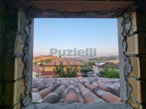 L’Agenzia Immobiliare Puzielli propone villa bifamiliare con giardino e garage a Grottazzolina (21)