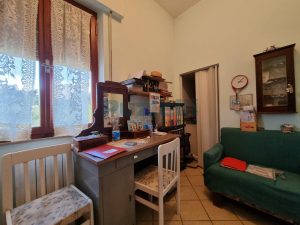 L'agenzia Immobiliare Puzielli propone casa singola con giardino in vendita a Petritol (14)