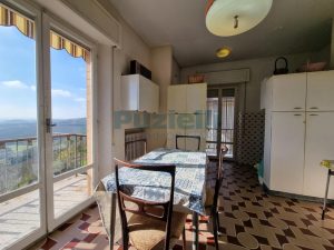 L’Agenzia Immobiliare Puzielli propone appartamento con terrazzo panoramico in vendita a Fermo (24)