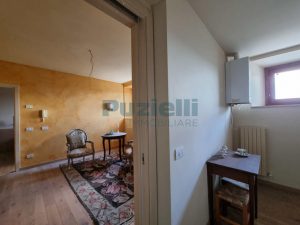 L’Agenzia Immobiliare Puzielli propone esclusivo appartamento con vista panoramica a Porto San G (14)