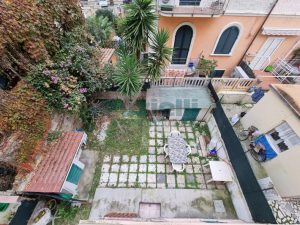 L’Agenzia Immobiliare Puzielli propone villa liberty con giardino a Porto San Giorgio (28)
