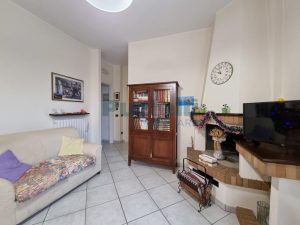 L'Agenzia Immobiliare Puzielli propone appartamento con garage in vendita a Capparuccia (11)