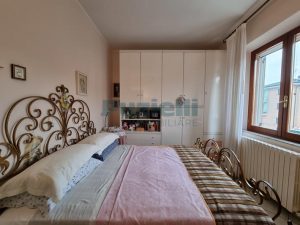 L'Agenzia Immobiliare Puzielli propone appartamento con garage in vendita a Capparuccia (17)