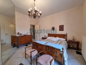 L'Agenzia Immobiliare Puzielli propone appartamento con garage in vendita a Capparuccia (25)