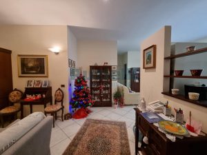 L'Agenzia Immobiliare Puzielli propone appartamento con garage in vendita a Capparuccia (7)