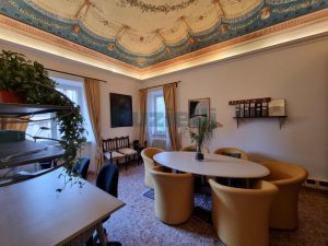 L'Agenzia Puzielli esclusivo appartamento e studio nel centro storico di Fermo (25)
