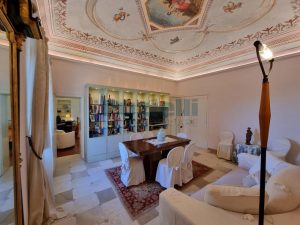 L'Agenzia Puzielli esclusivo appartamento e studio nel centro storico di Fermo (44)