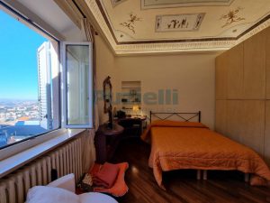 L'Agenzia Puzielli esclusivo appartamento e studio nel centro storico di Fermo (79)