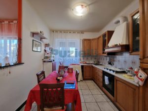 L’Agenzia Immobiliare Puzielli propone appartamento con balconi in vendita a Capodarco di Fermo (5)