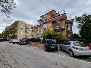 L’Agenzia Immobiliare Puzielli propone appartamento con vista panoramica (41)