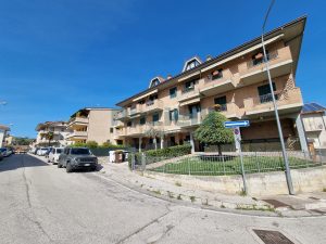 Appartamento con garage in vendita a Marina di Altidona