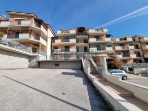 appartamento in vendita a Fermo in zona Ponte Ete (2)