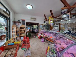 Attività commerciale in vendita a Marina Palmense (6)