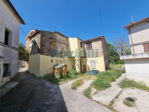Casa indipendente con giardino a Capodarco di Fermo (9)