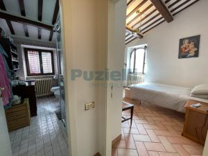 L’Agenzia Immobiliare Puzielli propone casa indipendente con garage in vendita a Ortezzano (15)