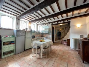 L’Agenzia Immobiliare Puzielli propone casa indipendente con garage in vendita a Ortezzano (5)