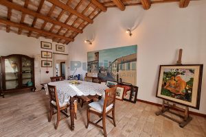 L’Agenzia Immobiliare Puzielli propone casa indipendente con terrazzo panoramico in vendita a Fermo (20)