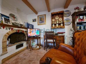 L’Agenzia Immobiliare Puzielli propone casa indipendente con terrazzo panoramico in vendita a Fermo (8)