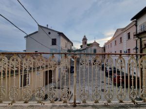 L’Agenzia Immobiliare Puzielli propone casa indipendente con terrazzo panoramico in vendita a Ortezzano (13)