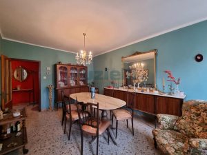 L’Agenzia Immobiliare Puzielli propone casa indipendente con terrazzo panoramico in vendita a Ortezzano (40)