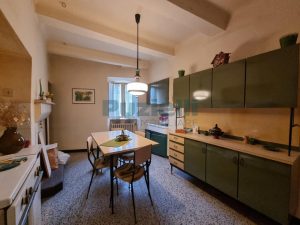 L’Agenzia Immobiliare Puzielli propone casa indipendente con terrazzo panoramico in vendita a Ortezzano (6)