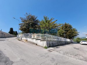 L'Agenzia Immobiliare Puzielli propone villa in vendita a Fermo (21)