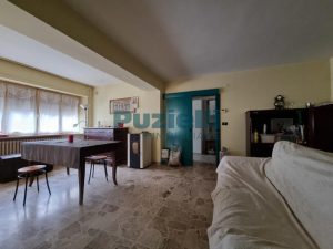 L'Agenzia Immobiliare Puzielli propone villa in vendita a Fermo (38)