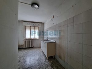 L'Agenzia Immobiliare Puzielli propone villa in vendita a Fermo (79)